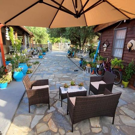 Ferienwohnung Housebutterfly Toroni Exterior foto